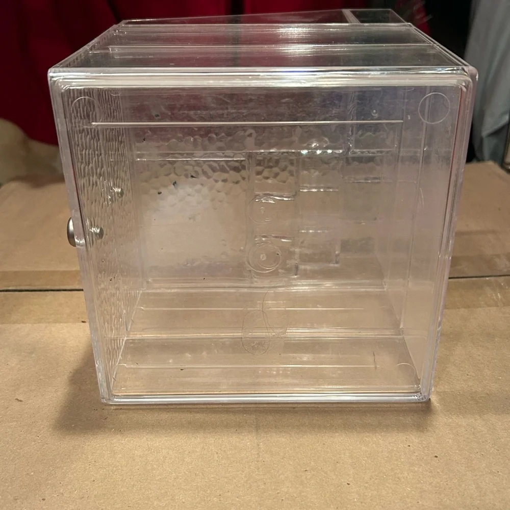 Cosmetics/Toiletries/Jewelry Organizer